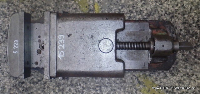 Strojní svěrák š 220mm (15239 (1).JPG)